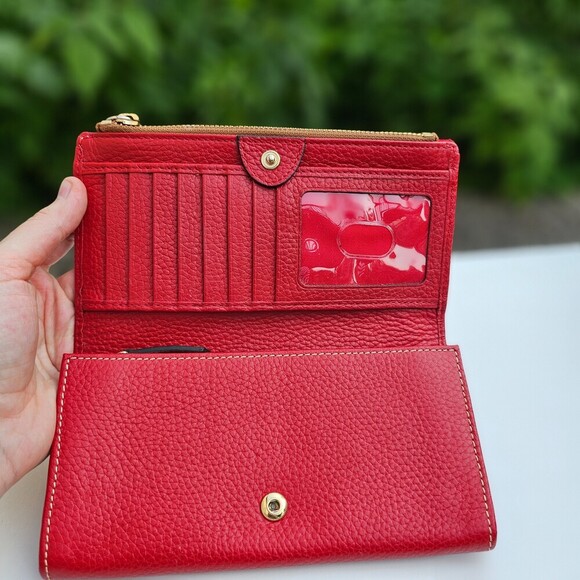 Dooney & Bourke Red Pebble Leather Wallet Clutch Pre-owned - Picture 5 of 8